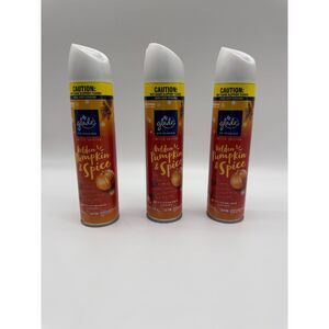 Glade Air Freshener in the "Golden Pumpkin & Spice" scent, a limited edition